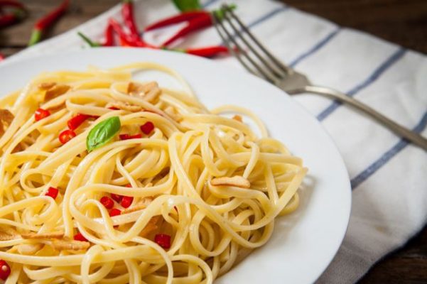 Spaghetti aglio, olio e peperoncino